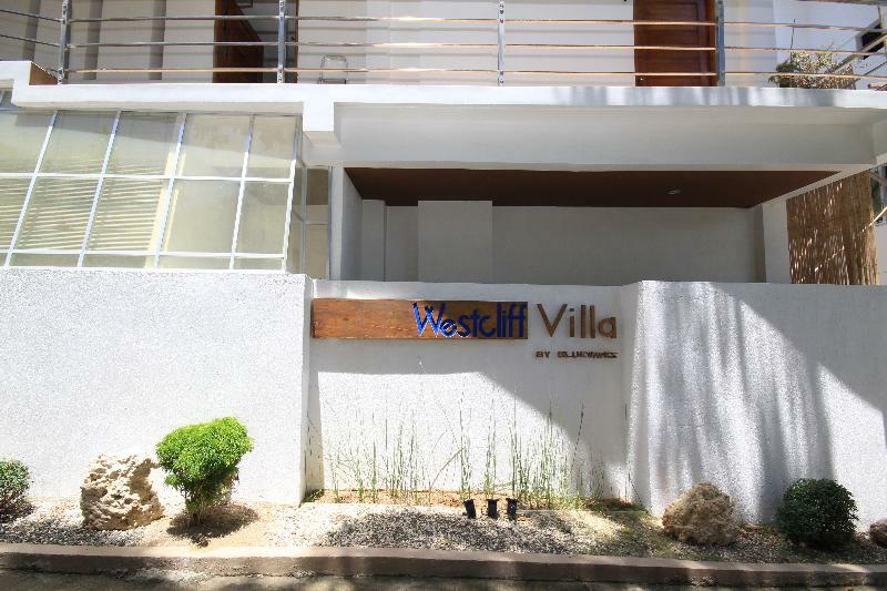 Westcliff Villa By Bluewaves Balabag  Экстерьер фото